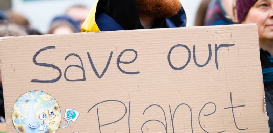 A vast cultural divide exists between environmentalists and gun owners