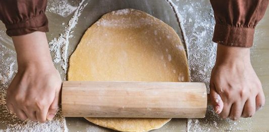 Cheddar Breakfast Pizza