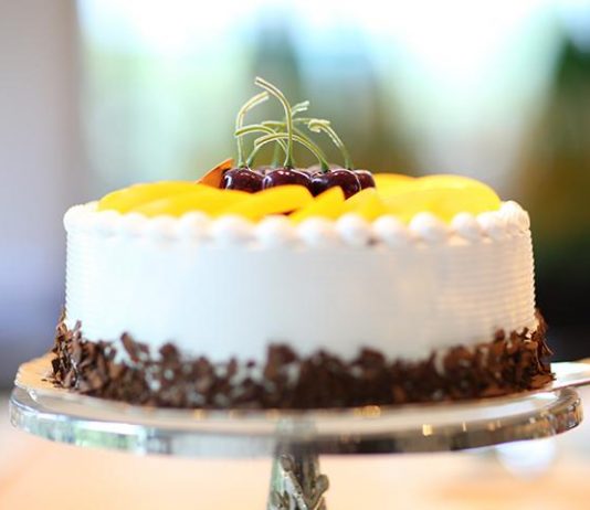 Hummingbird Cake