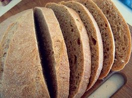 Make sourdough with wild yeast