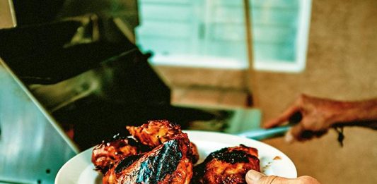 Blackened Chicken With Guacamole And Black Beans