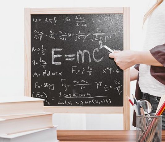 Science and truth. Are they related?