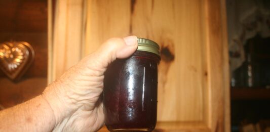 Finally, I got the chokecherry jelly done