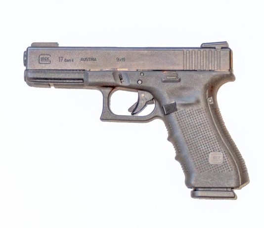 CONCEALING LARGE HANDGUNS